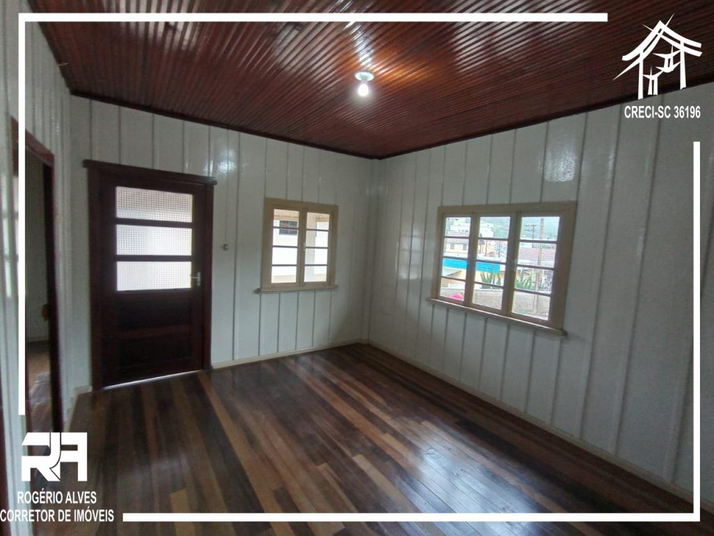 Aluga-se Casa – Ponto Chic