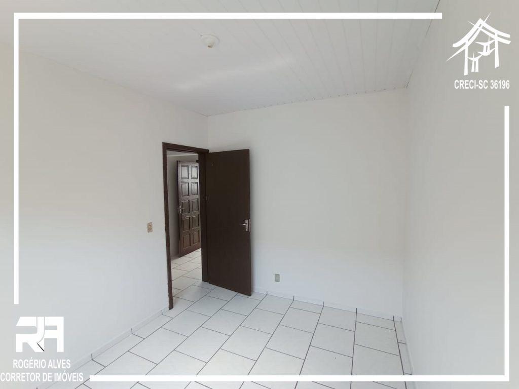 Aluga-se Casa Ponto Chic
