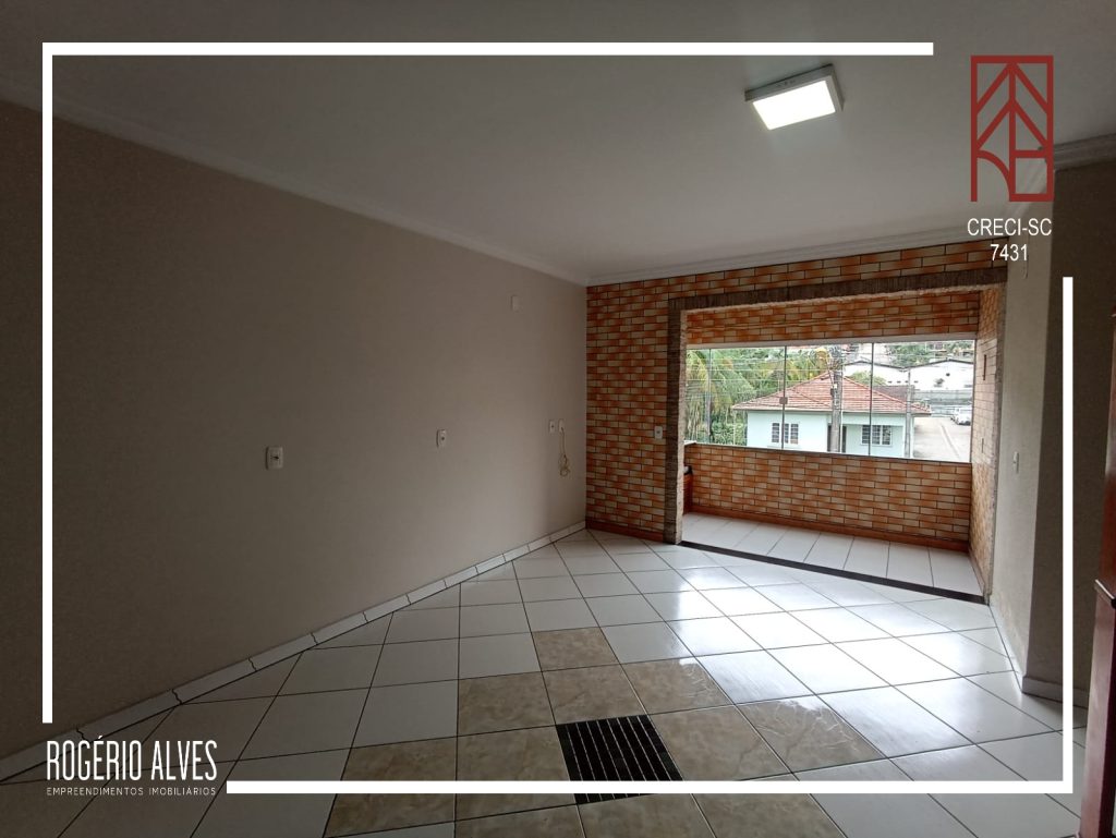 Aluga-se Apartamento – Ponto Chic