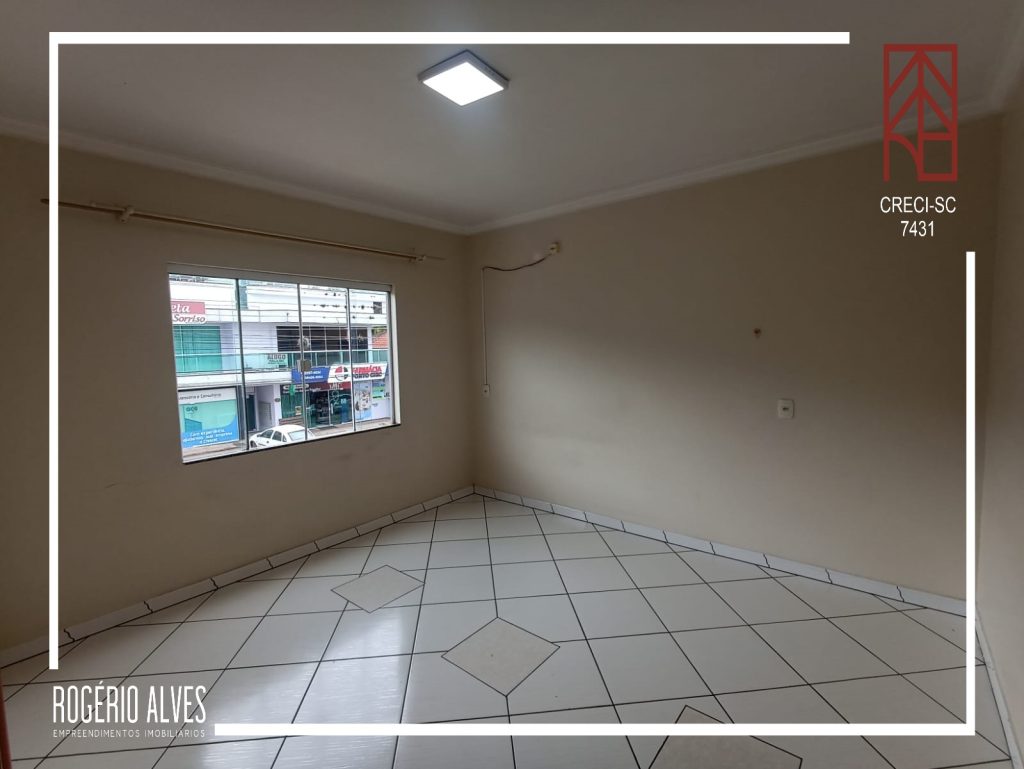 Aluga-se Apartamento – Ponto Chic