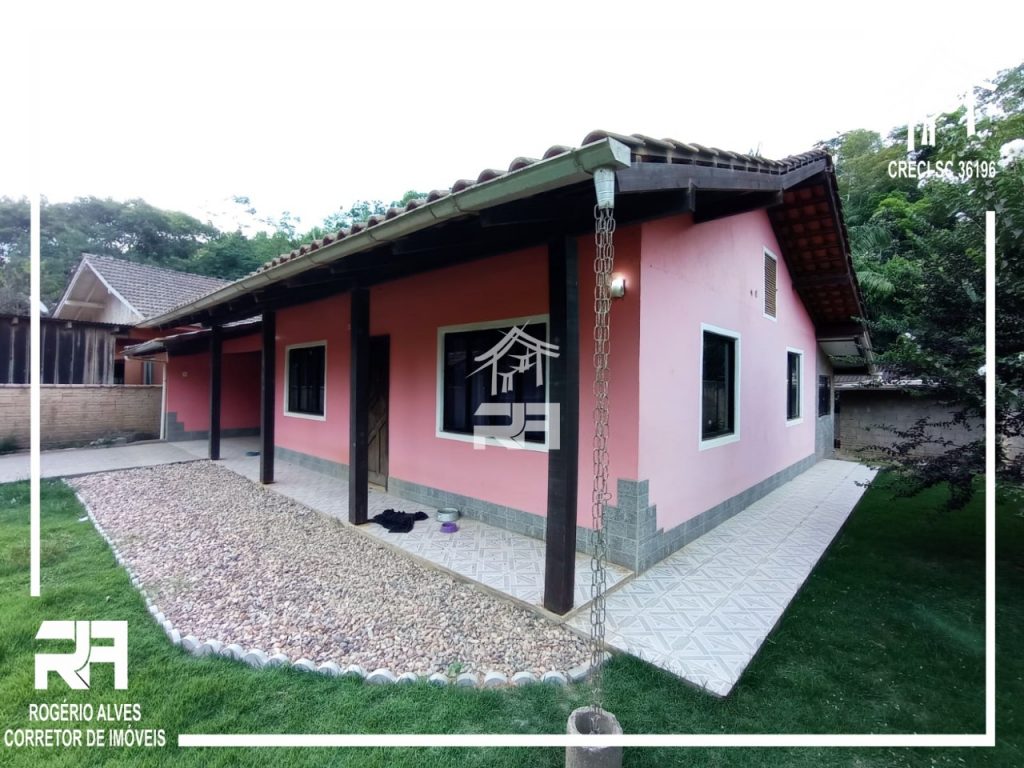 Aluga-se Casa Semi Mobiliada – Ribeirão Areado