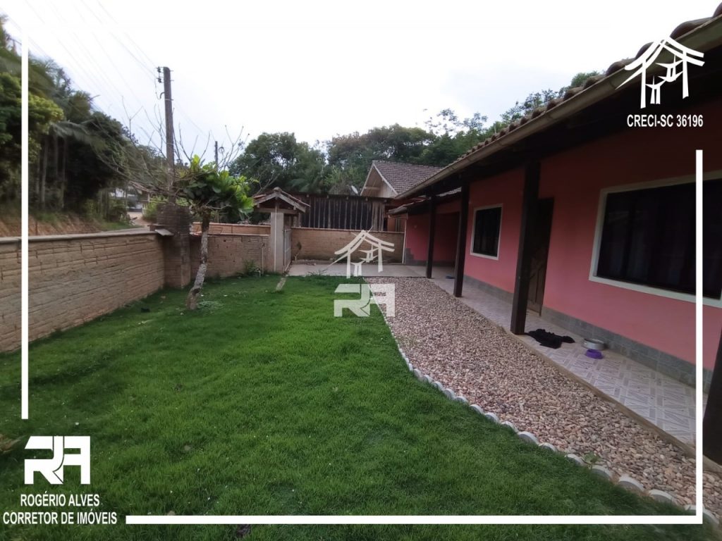 Aluga-se Casa Semi Mobiliada – Ribeirão Areado
