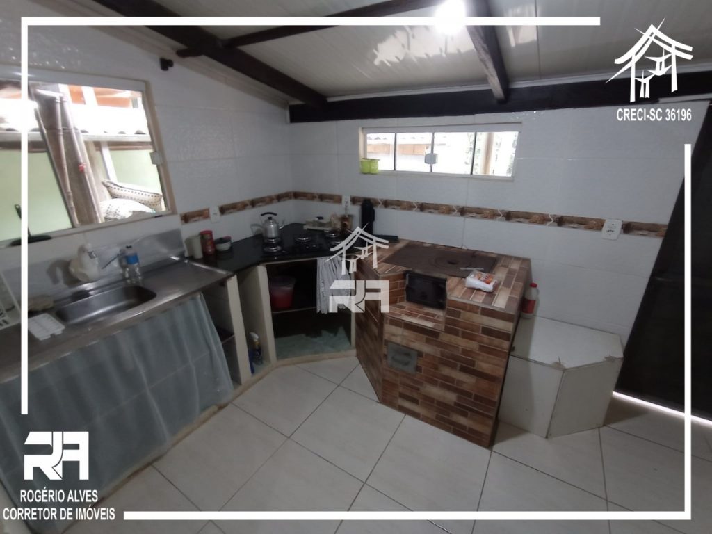 Aluga-se Casa Semi Mobiliada – Ribeirão Areado