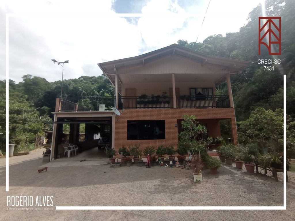 Casa / Sítio – Bairro Operário