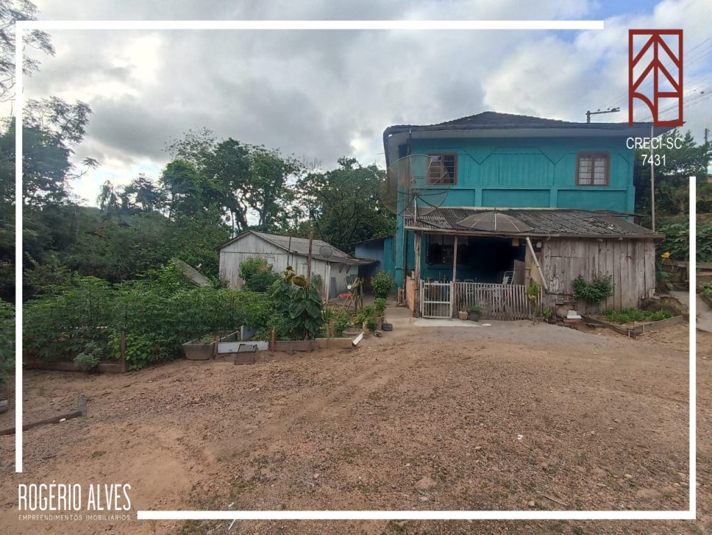Casa / Sítio – Bairro Bela Vista