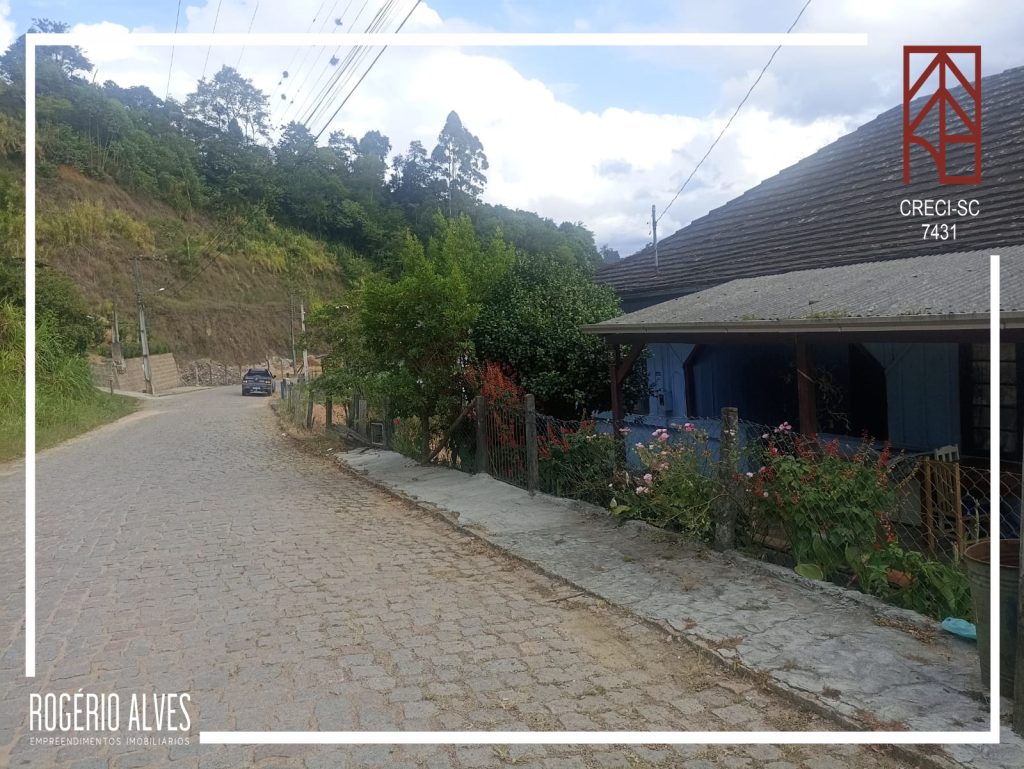 Casa / Sítio – Bairro Bela Vista