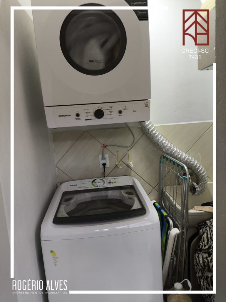 Apartamento Semi Mobiliado – Ponto Chic