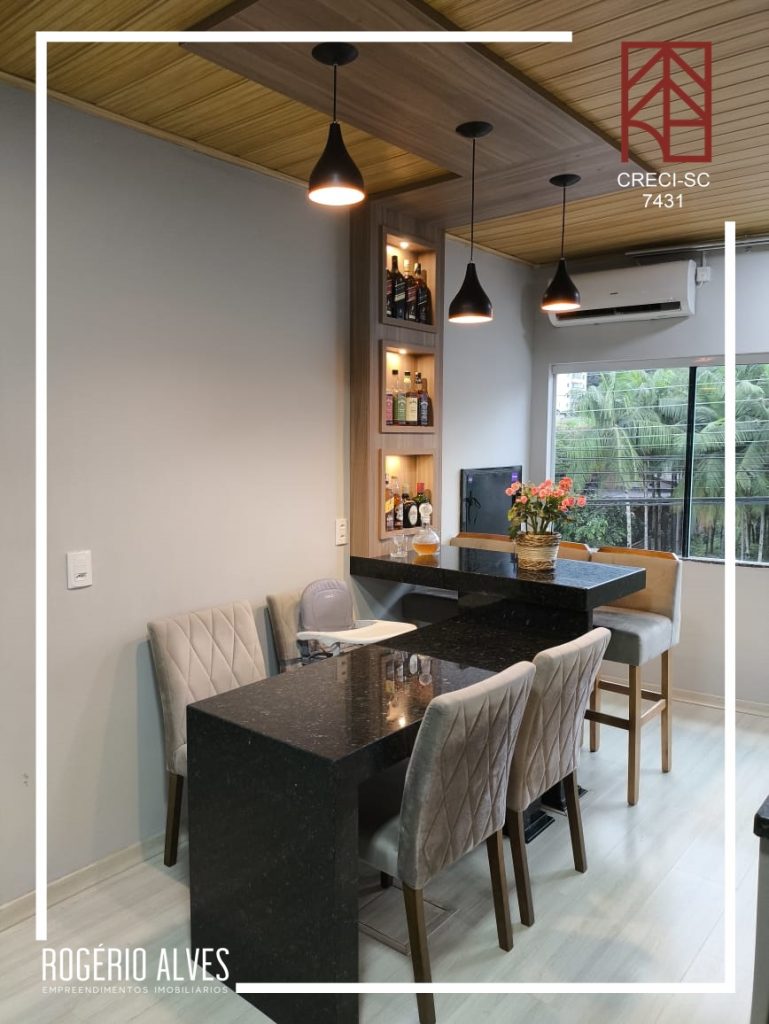 Apartamento Semi Mobiliado – Ponto Chic