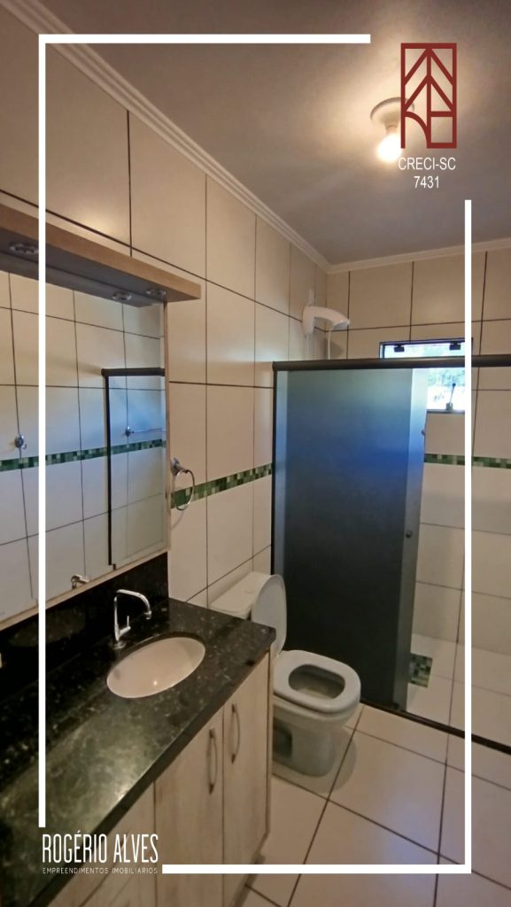 Aluga-se Casa Semi Mobiliada – Ponto Chic