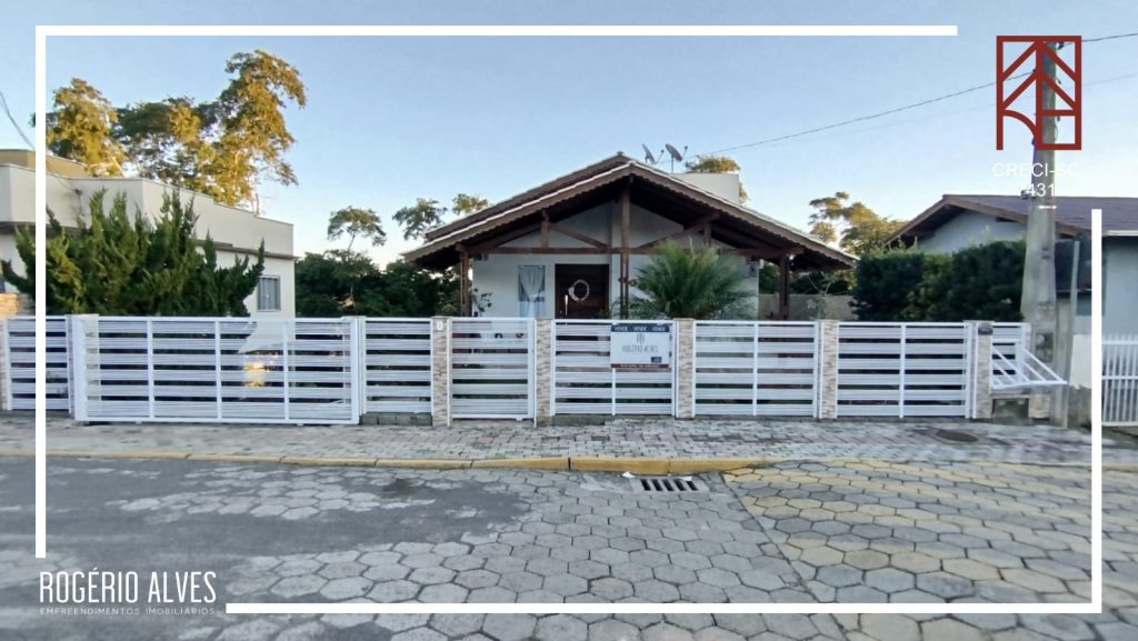 Casa com 2 pavimentos