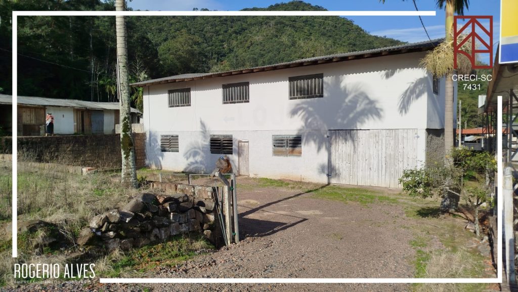 Aluga-se Galpão – BR 470 – km 116
