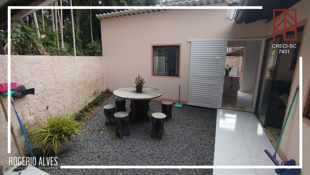 Casa à venda no bairro Ribeirão Carvalho – Apiúna/SC