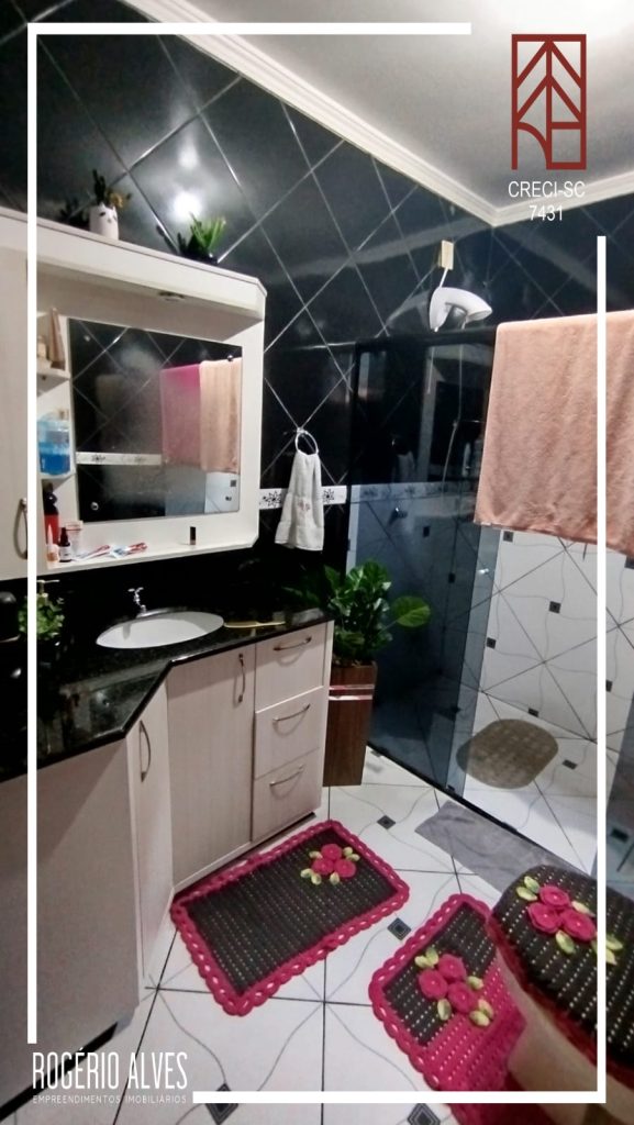 Casa à venda no bairro Ribeirão Carvalho – Apiúna/SC